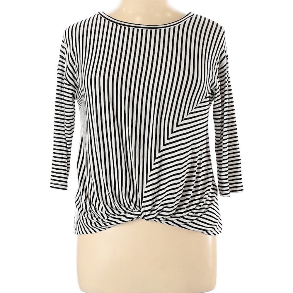 Striped Knot 3/4 Sleeve Tee